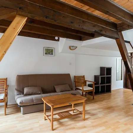 Citycosy - Budget St Thomas Serruriers Strasbourg